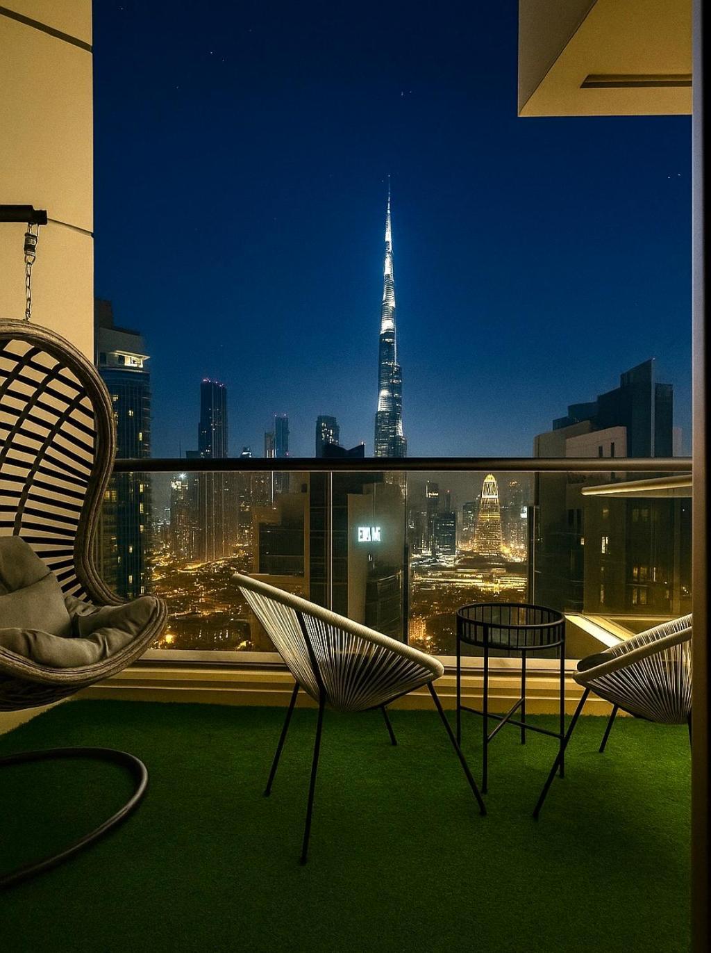 Apartment Iconic 3br With Burj View,downtown,pool &dubai Mall *